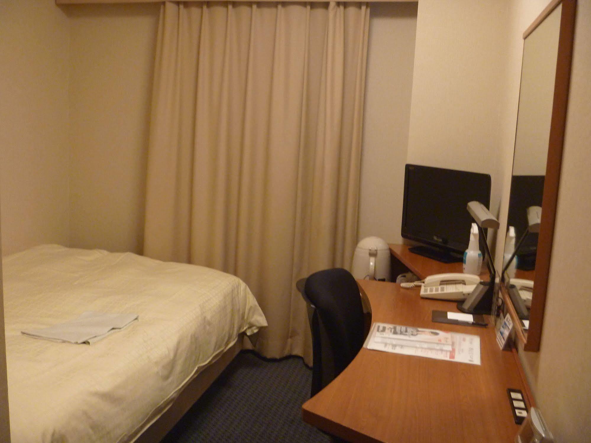 Smile Hotel Sendai-Kokubuncho Екстериор снимка